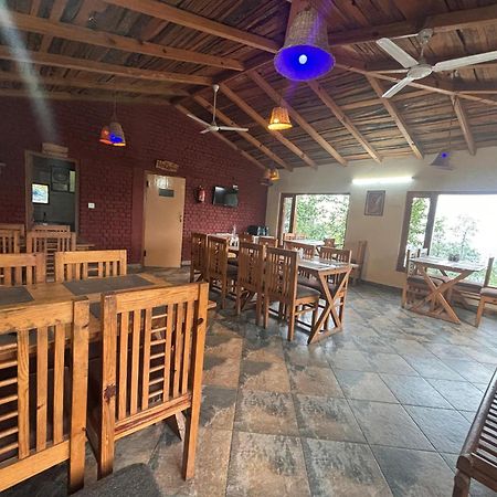 Pragati Resort & Restaurant- Eden Of Kumaon Bhowali Exterior foto