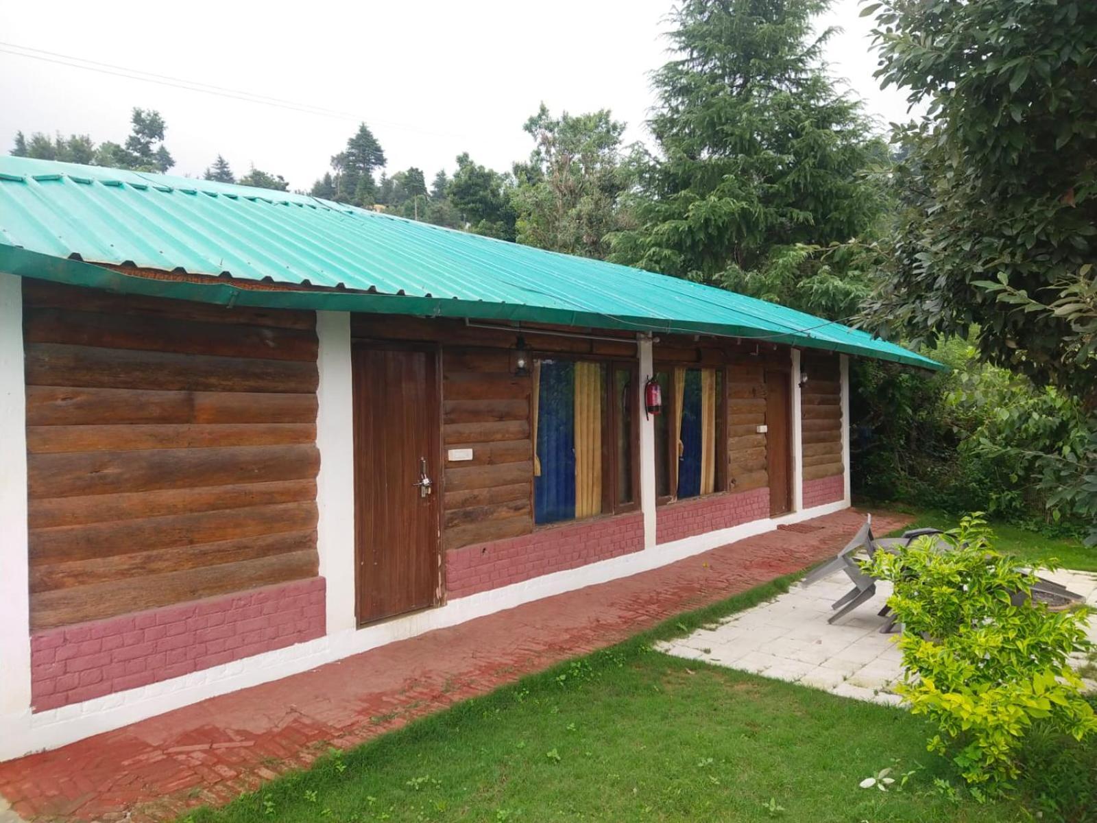 Pragati Resort & Restaurant- Eden Of Kumaon Bhowali Exterior foto