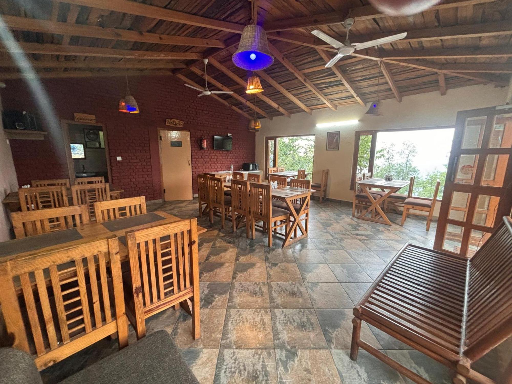 Pragati Resort & Restaurant- Eden Of Kumaon Bhowali Exterior foto